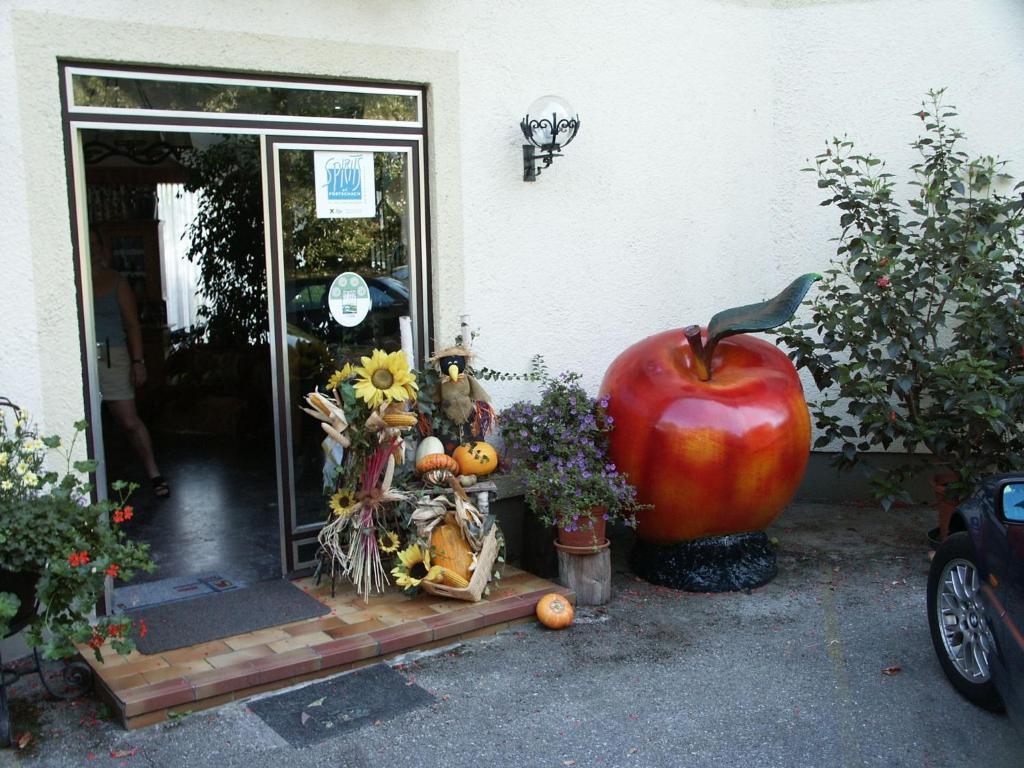 St. Oswalderhof Bed & Breakfast Pörtschach am Wörthersee Dış mekan fotoğraf
